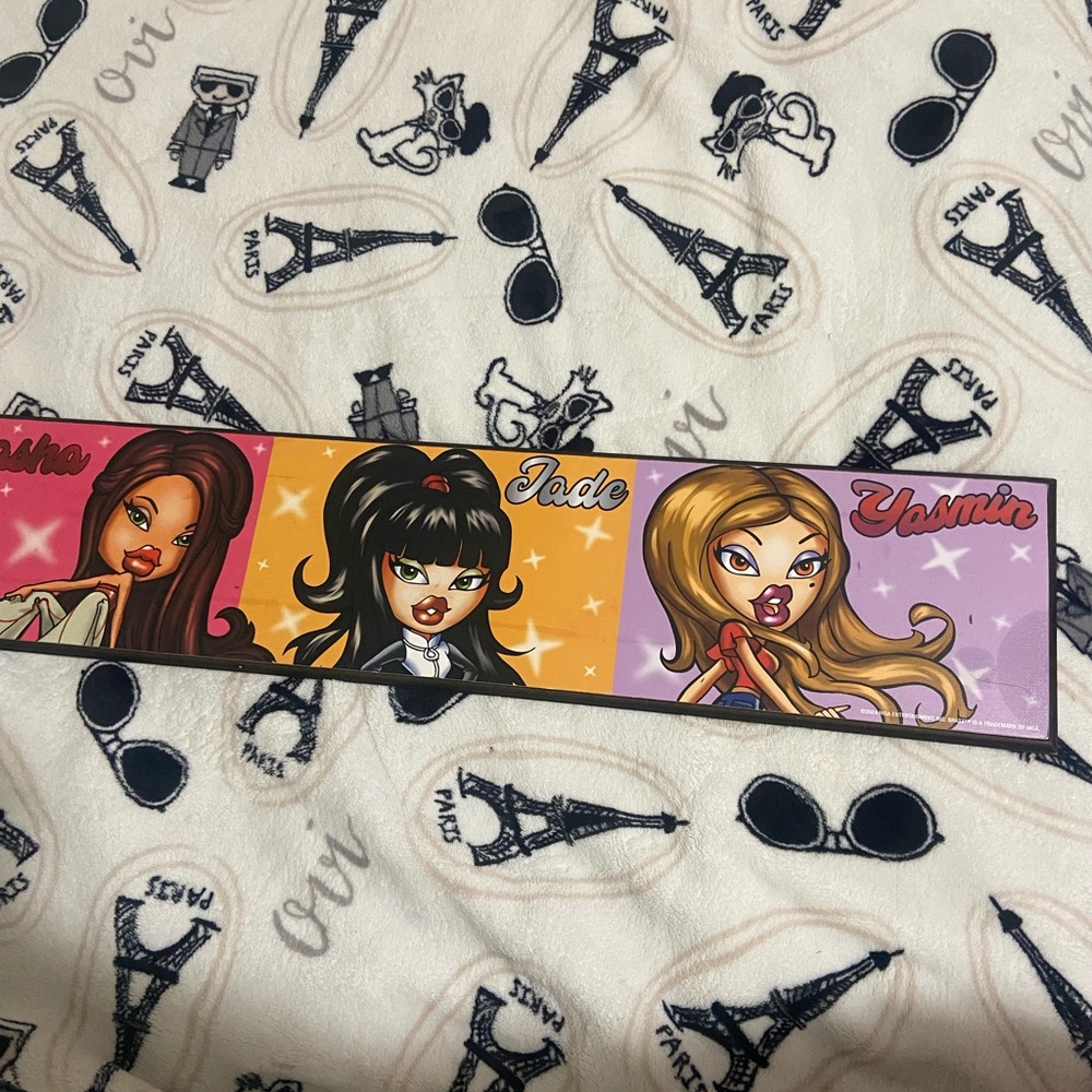 Bratz Character Eyeshadow Palette